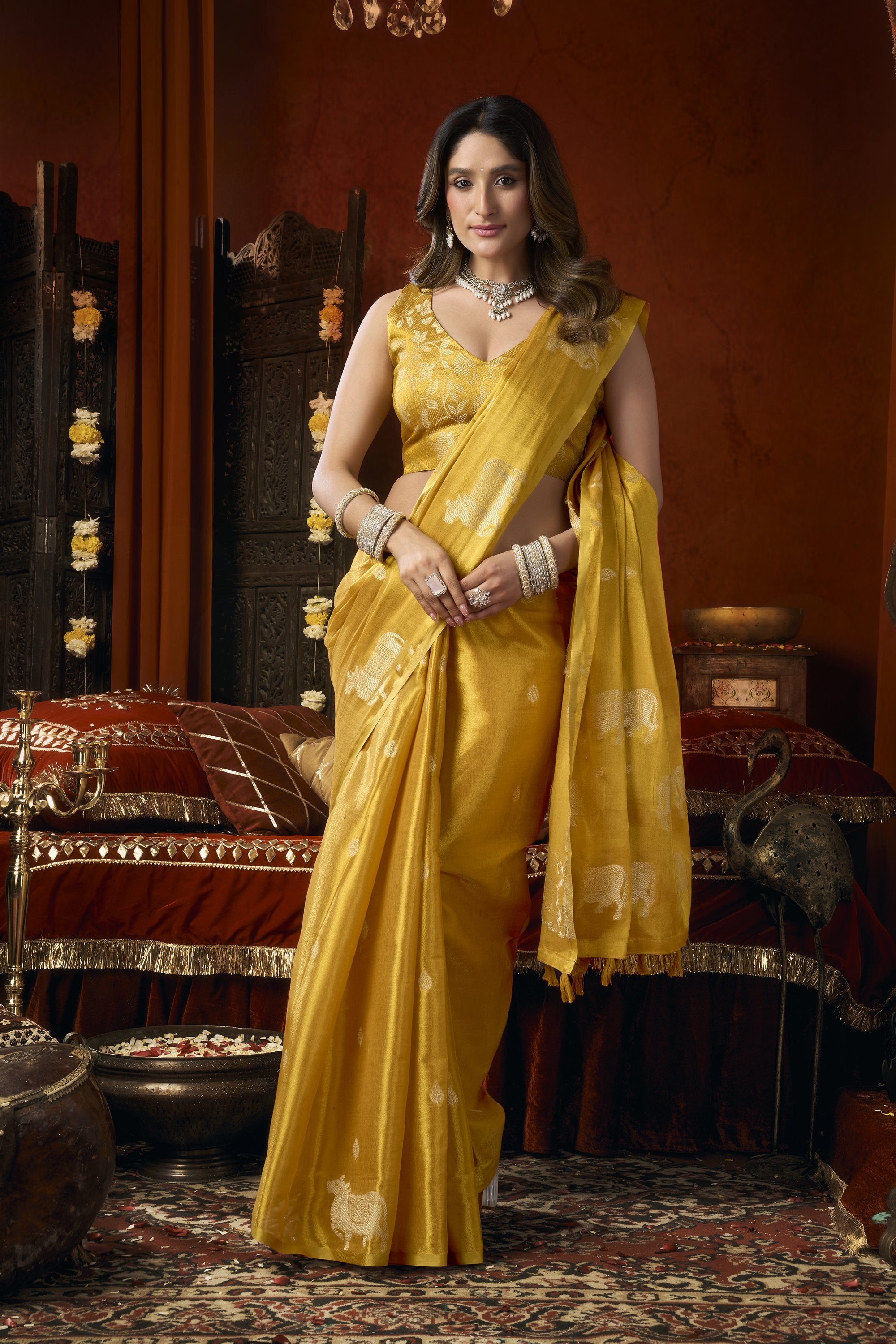 Anokhi Saree - Marigold Gold - Pallu Detail