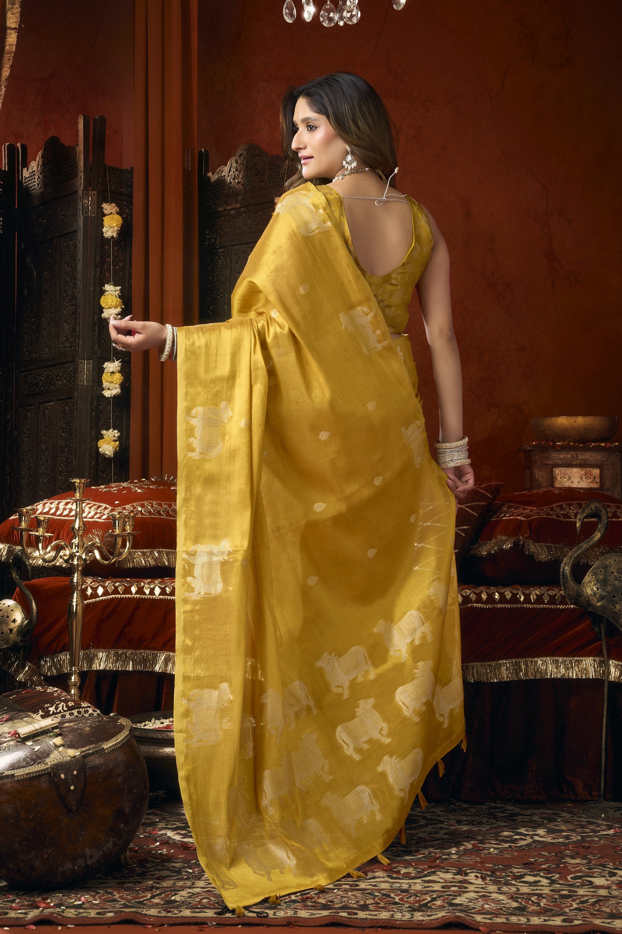 Anokhi Saree - Marigold Gold - Close Up