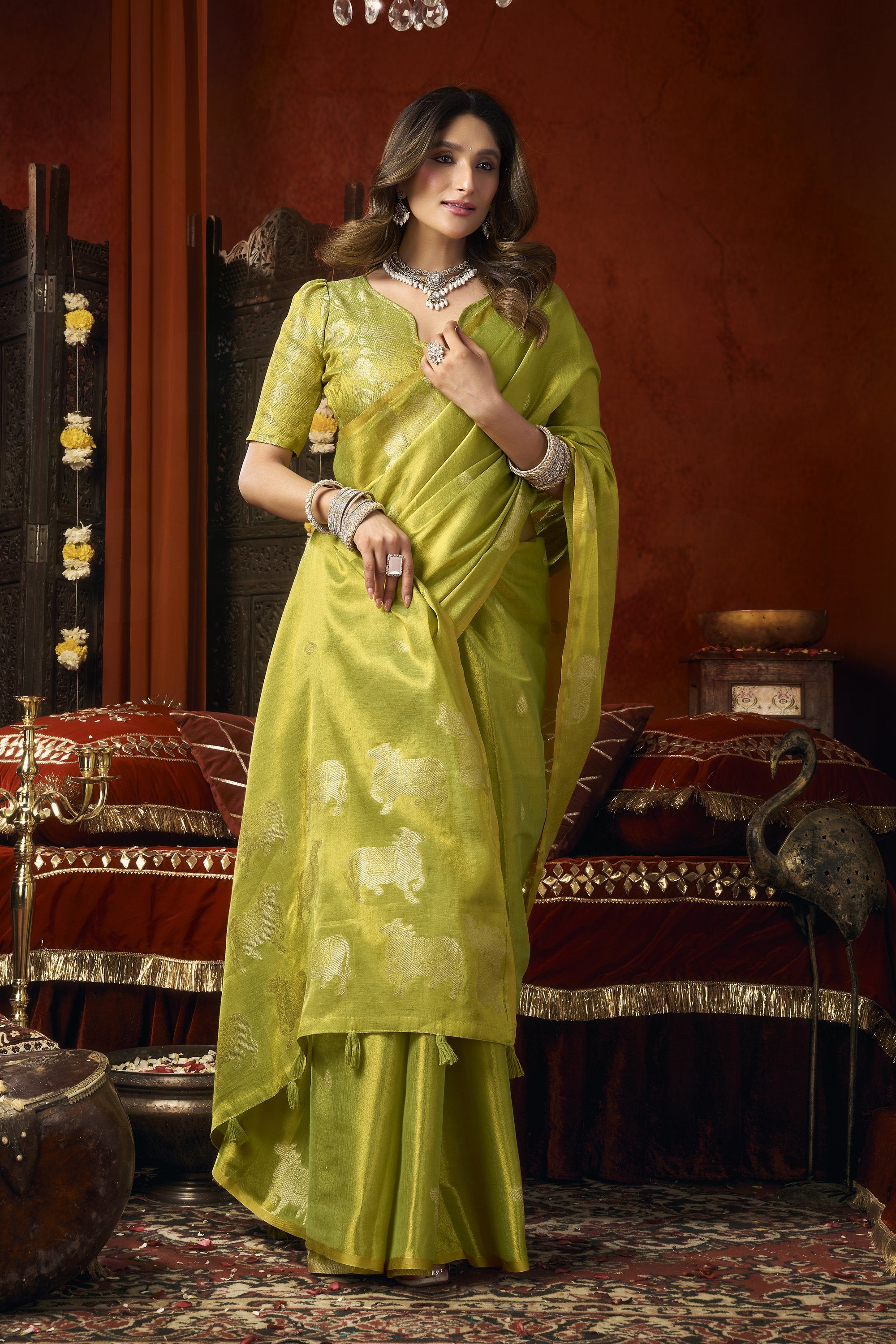 Anokhi Saree - Olive Lime - Pallu Detail