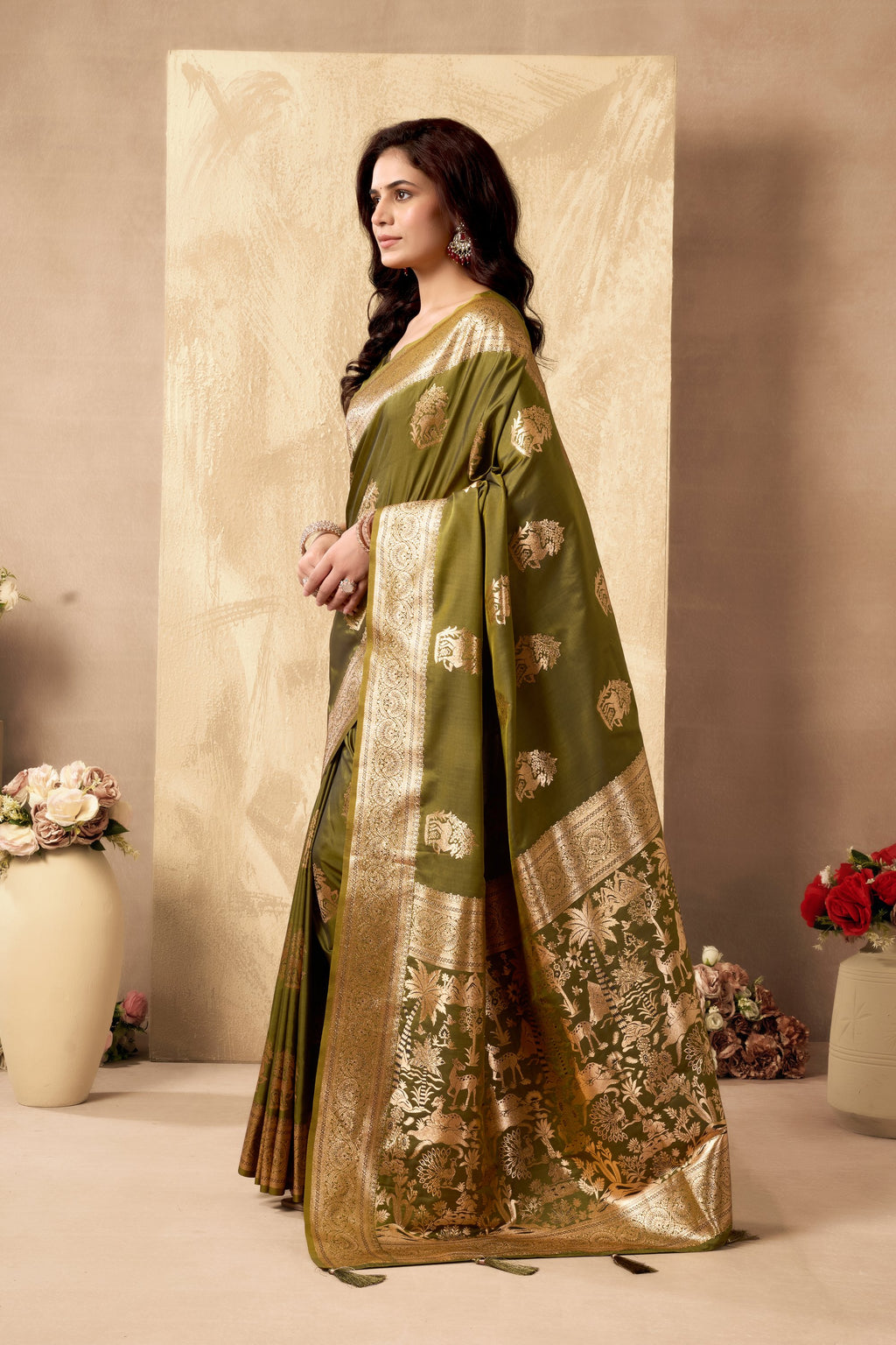 Chandrika Saree - Antique Olive - Pallu Detail