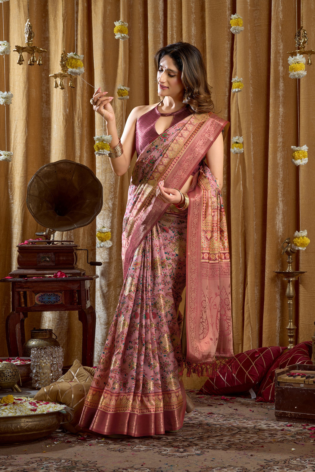 Gulshan Saree - Dusty Rose - Border Detail