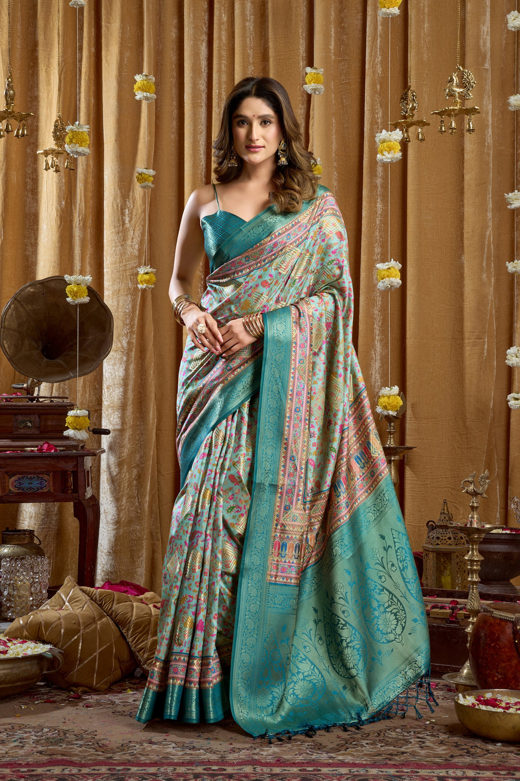 Gulshan Saree - Royal Teal - Front Drape
