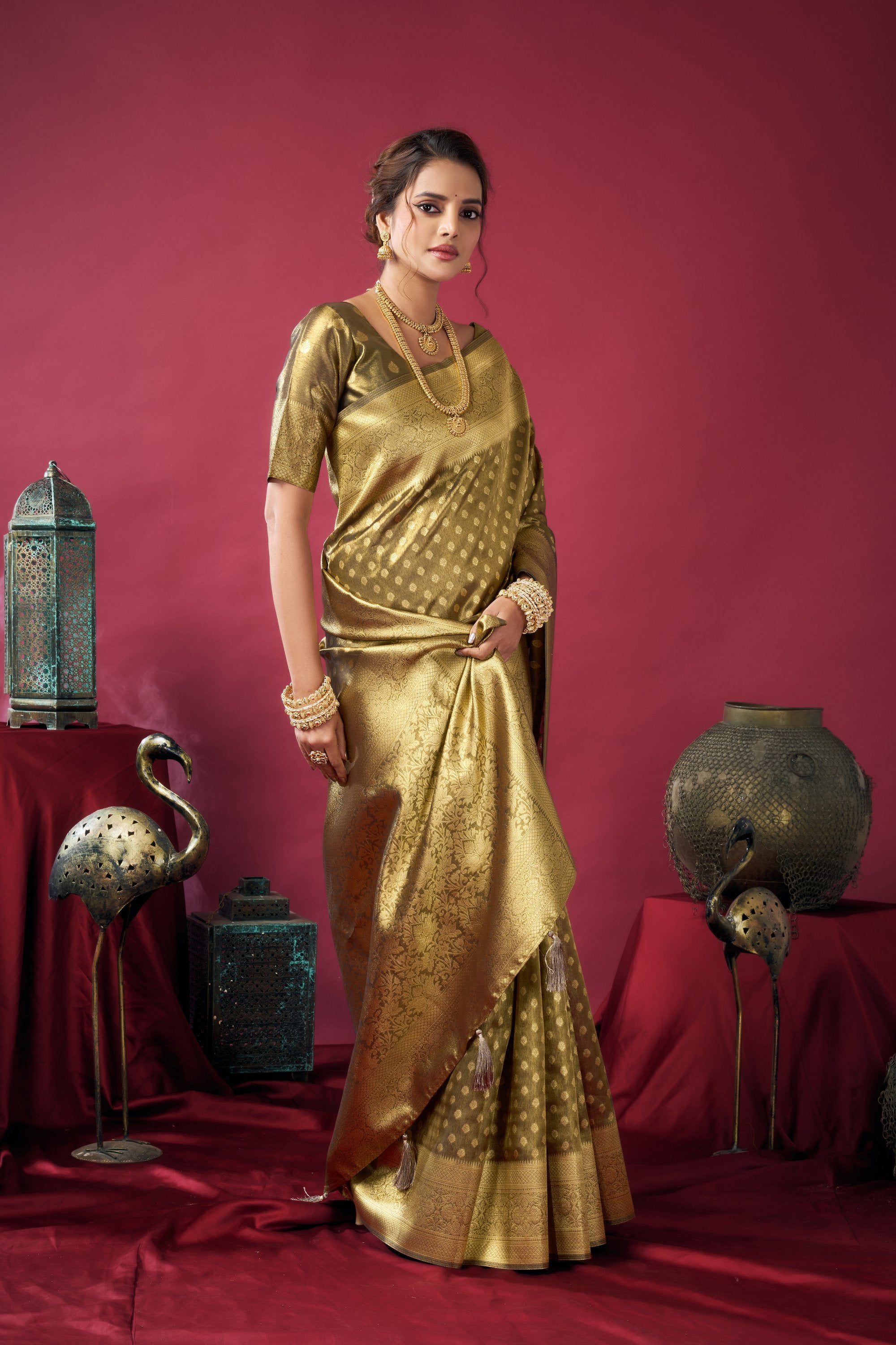 Jharokha Saree - Antique Olive - Pallu Detail
