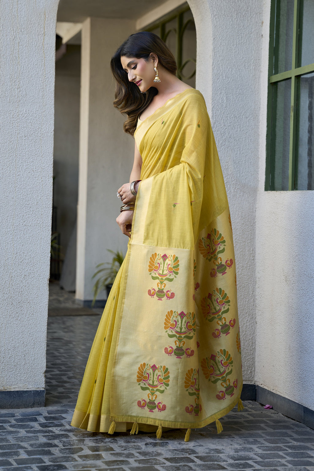 Khushboo Saree - Lime Yellow - Pallu Detail