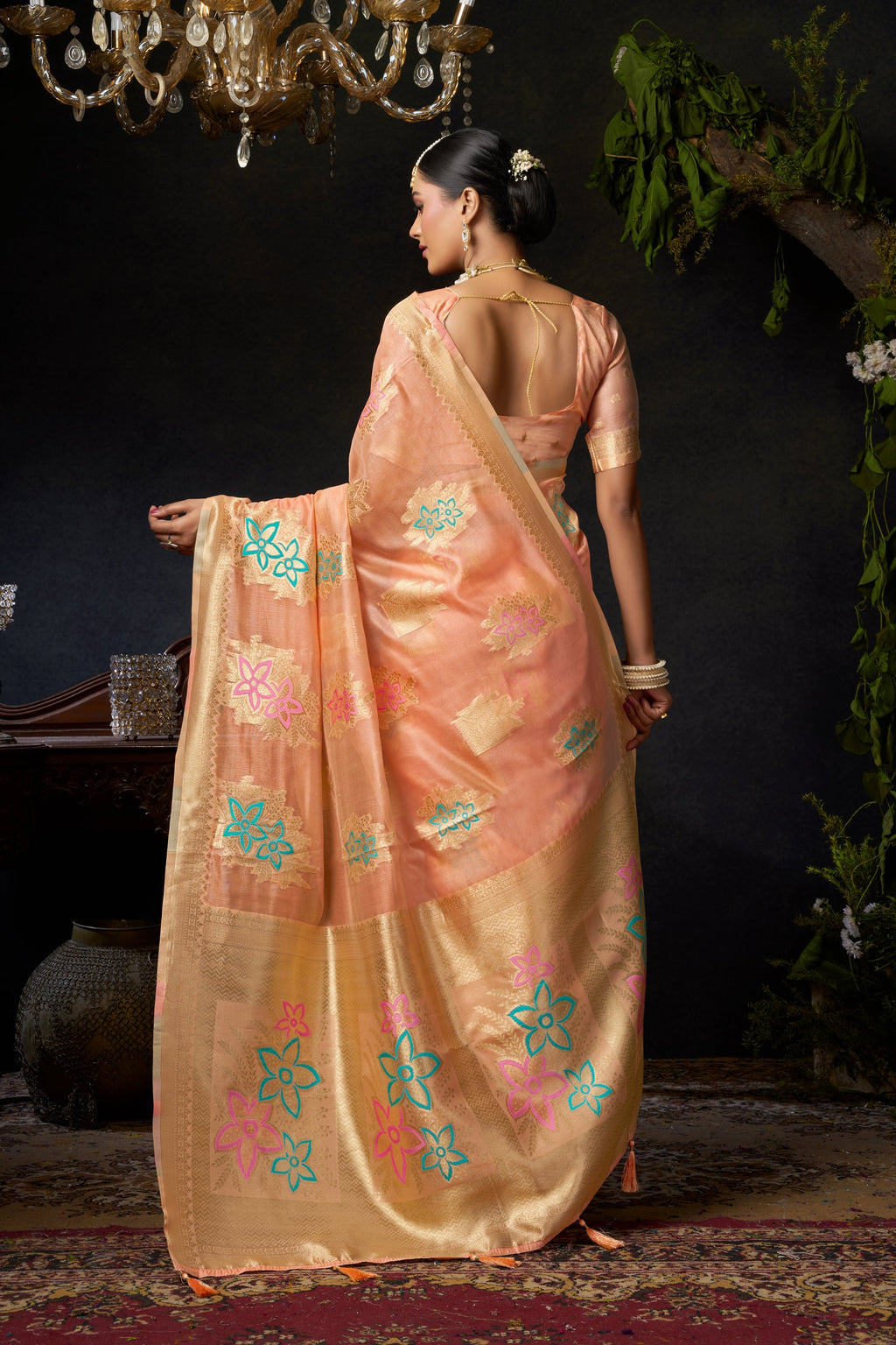 Komali Saree - Peach Champagne - Pallu Detail
