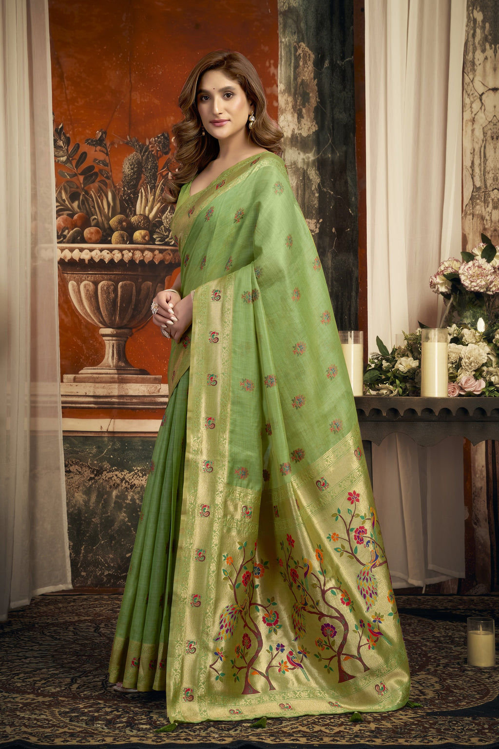 Meheraan Saree - Lime Green - Pallu Detail