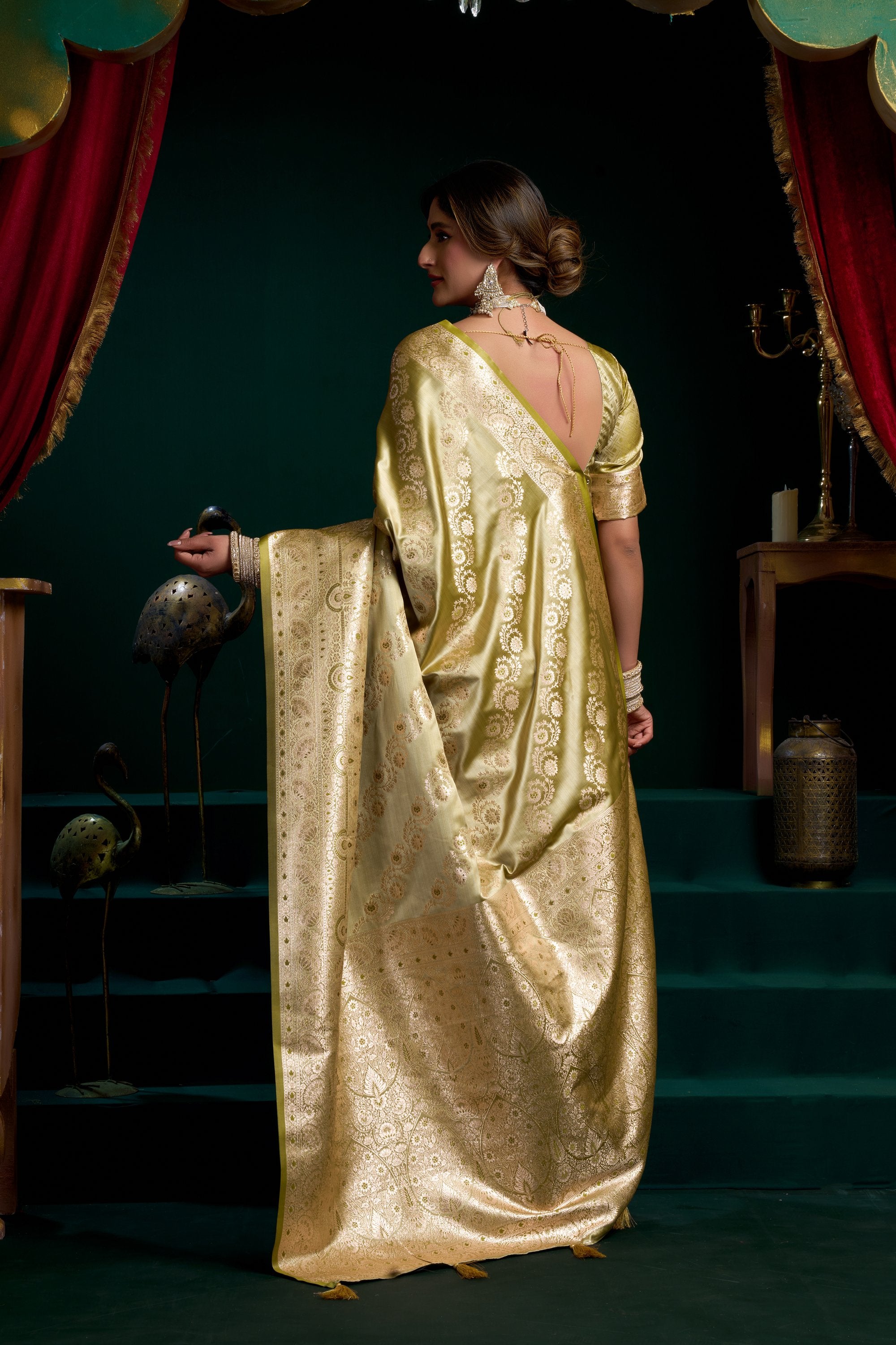 Mohini Saree - Champagne Gold - Border Detail