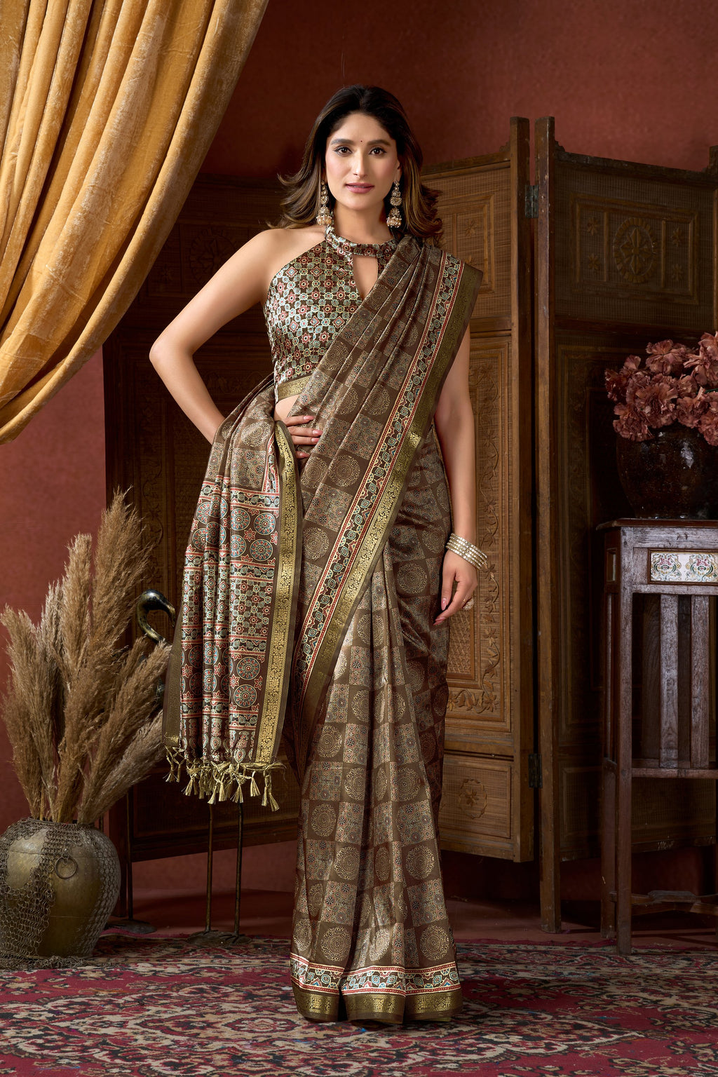 Noorani Saree - Antique Gold - Blouse View