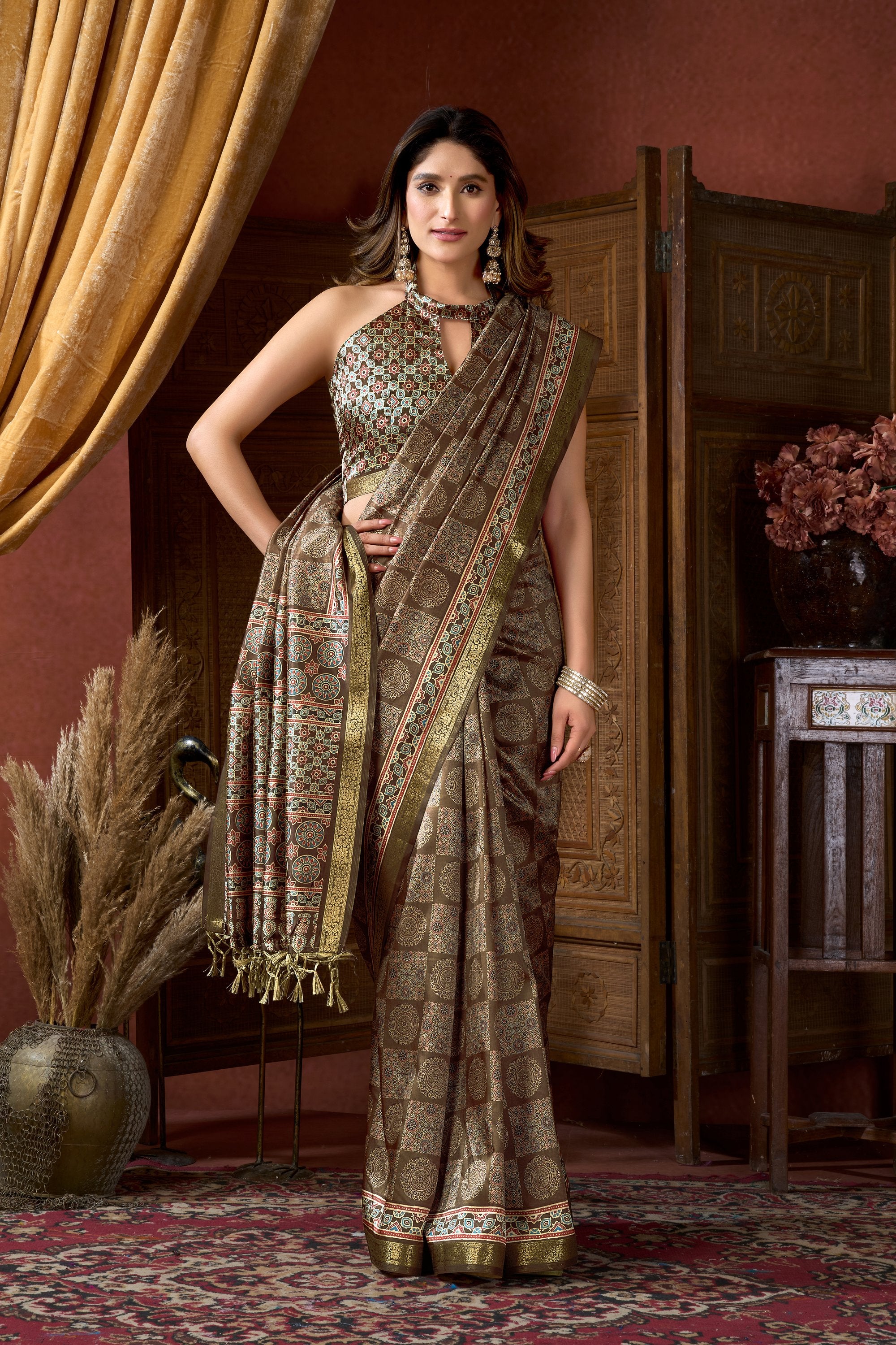 Noorani Saree - Antique Gold - Blouse View