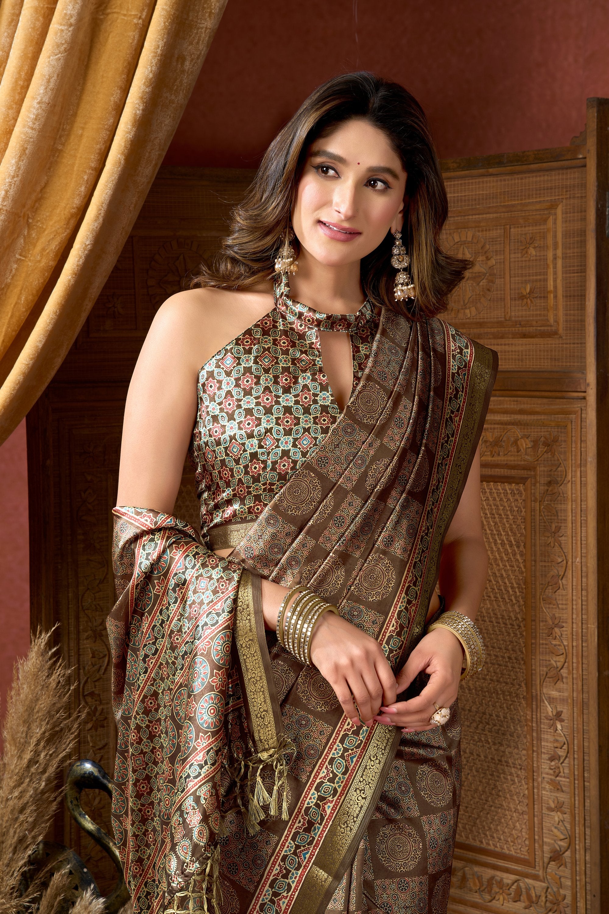 Noorani Saree - Antique Gold - Back View