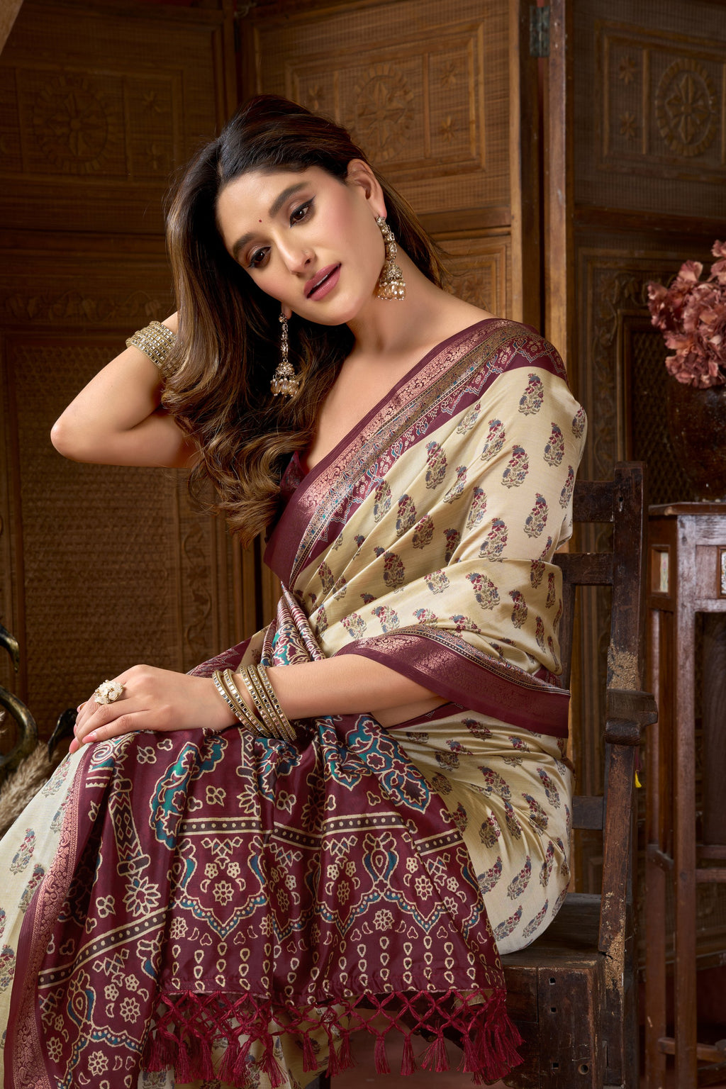 Noorani Saree - Cream Plum - Side View