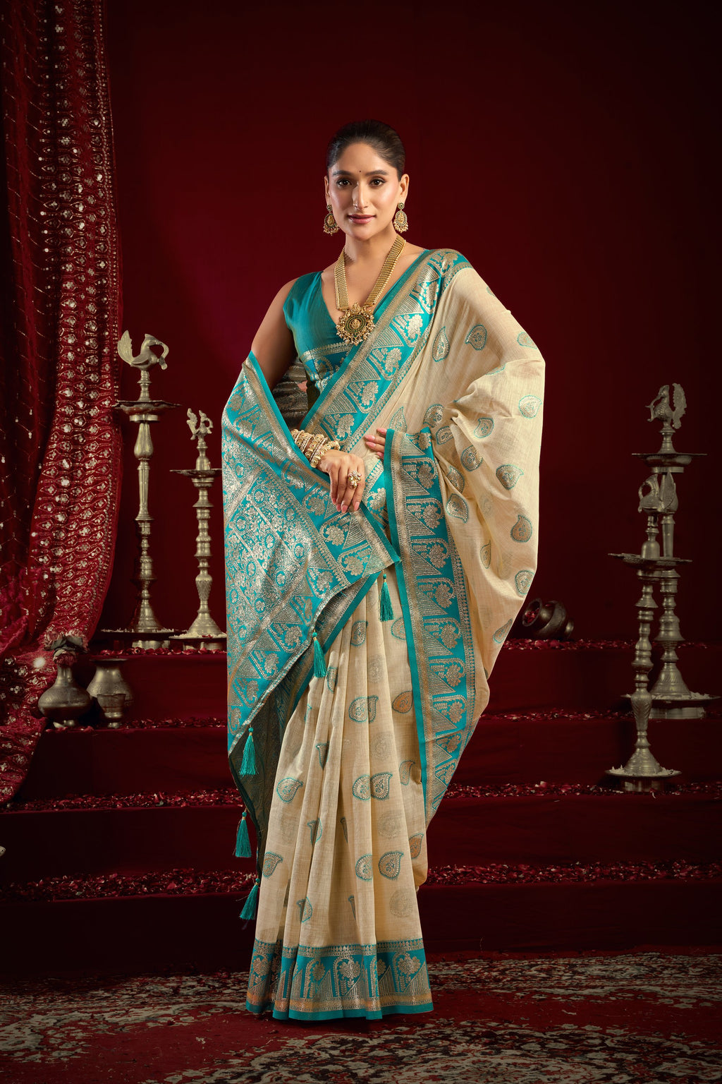 Parinita Saree - Champagne Cream - Border Detail