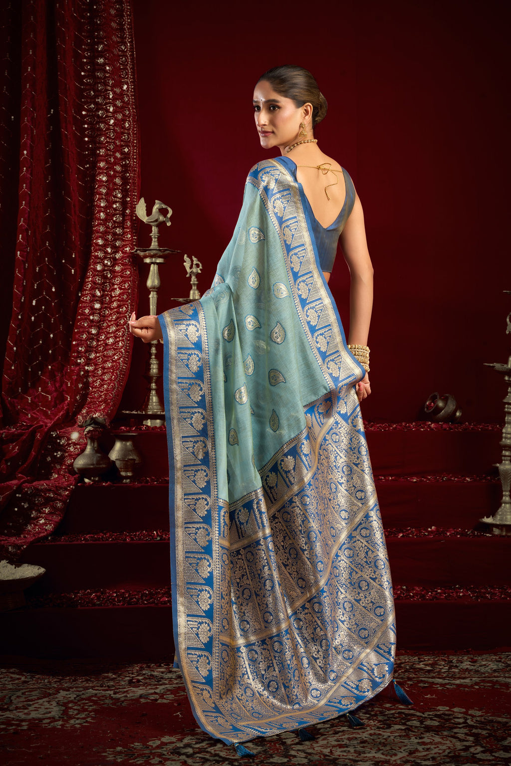 Parinita Saree - Seafoam Teal - Pallu Detail