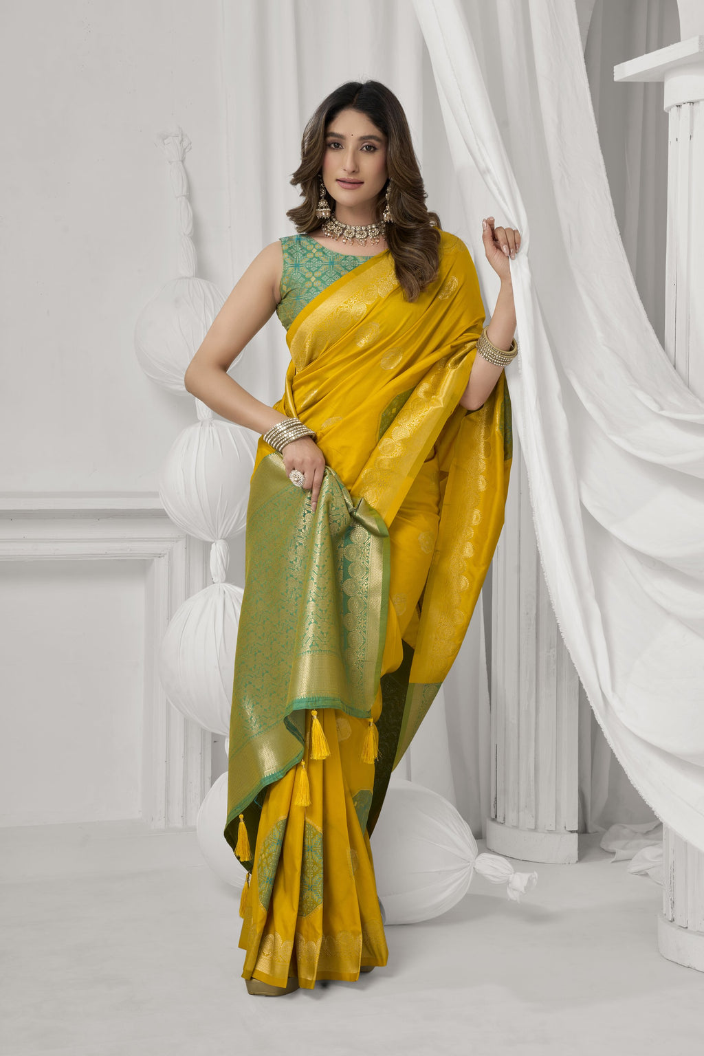 Prerna Saree - Mustard Yellow - Border Detail