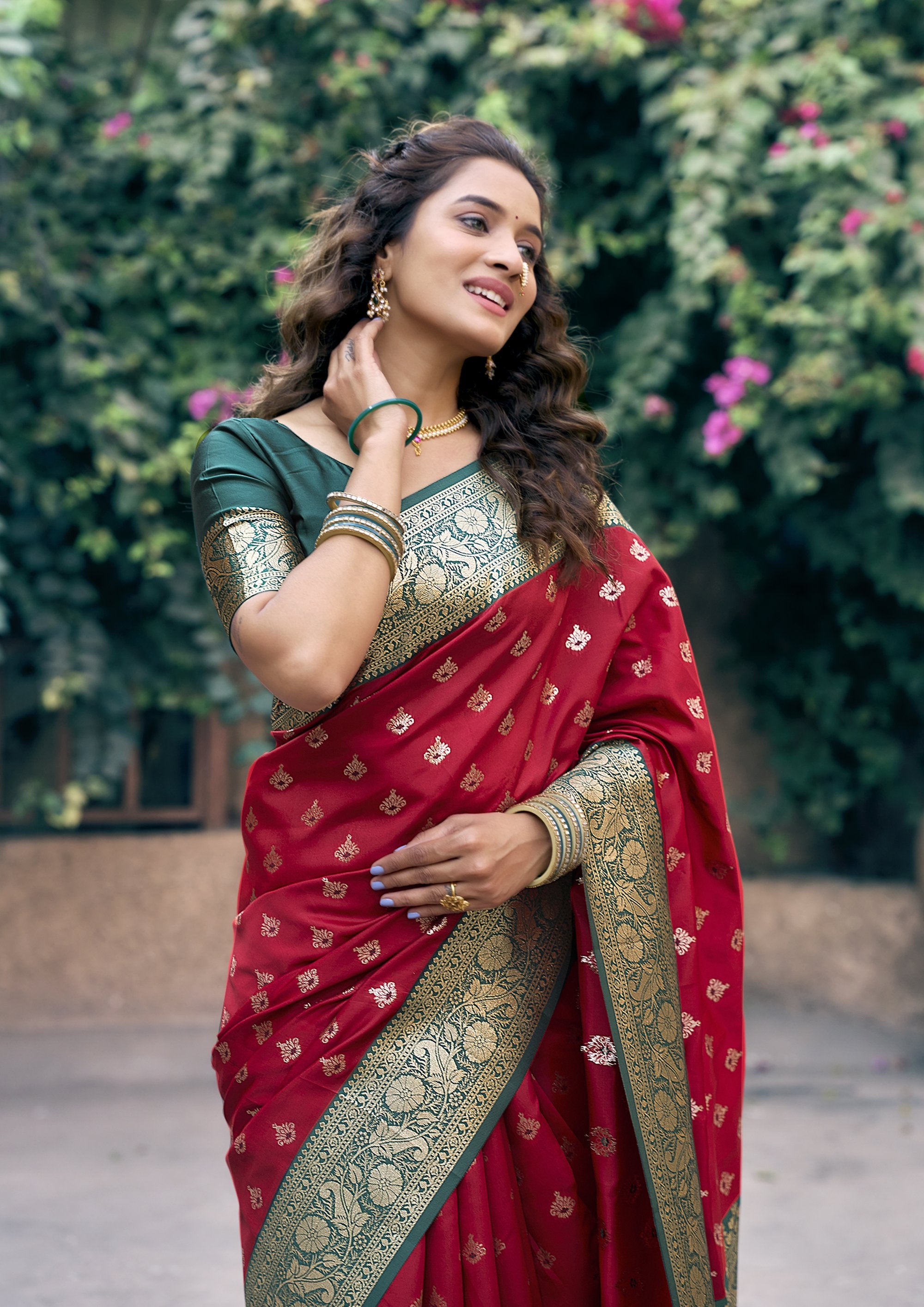 Ruhaani Saree - Crimson Red - Pallu Detail