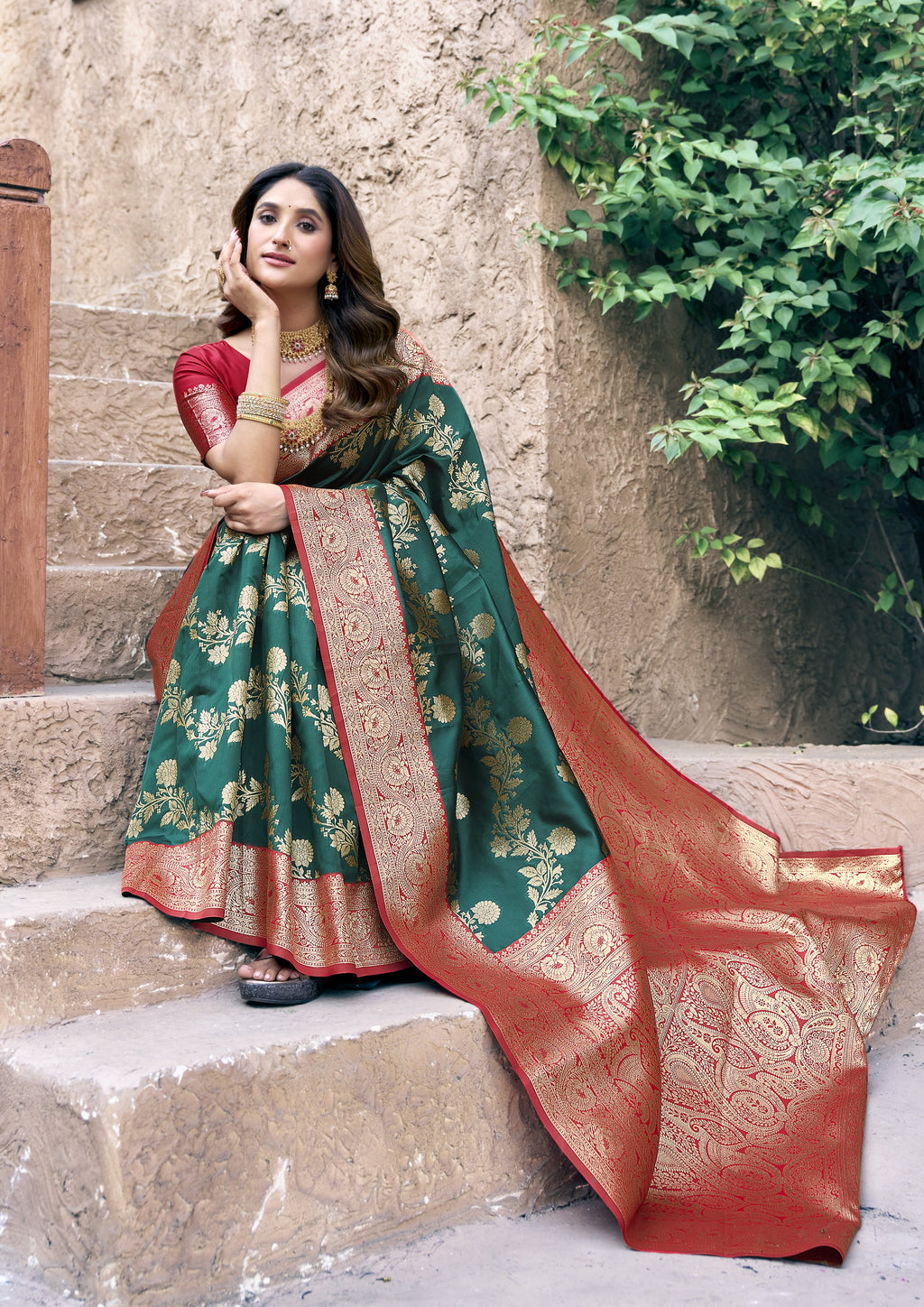 Ruhaani Saree - Forest Green - Full View