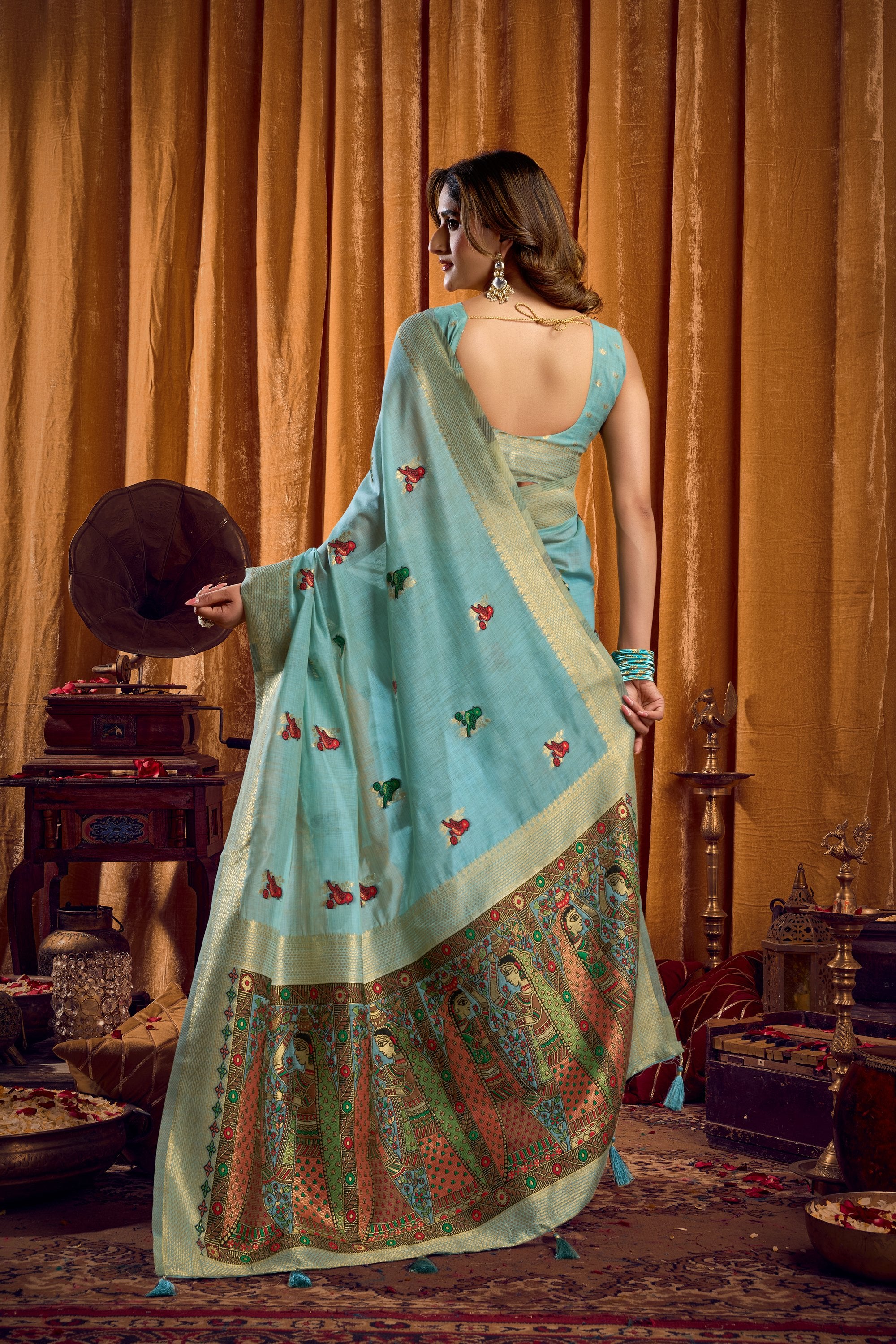 Tanisha Saree - Mint Green - Pallu Detail