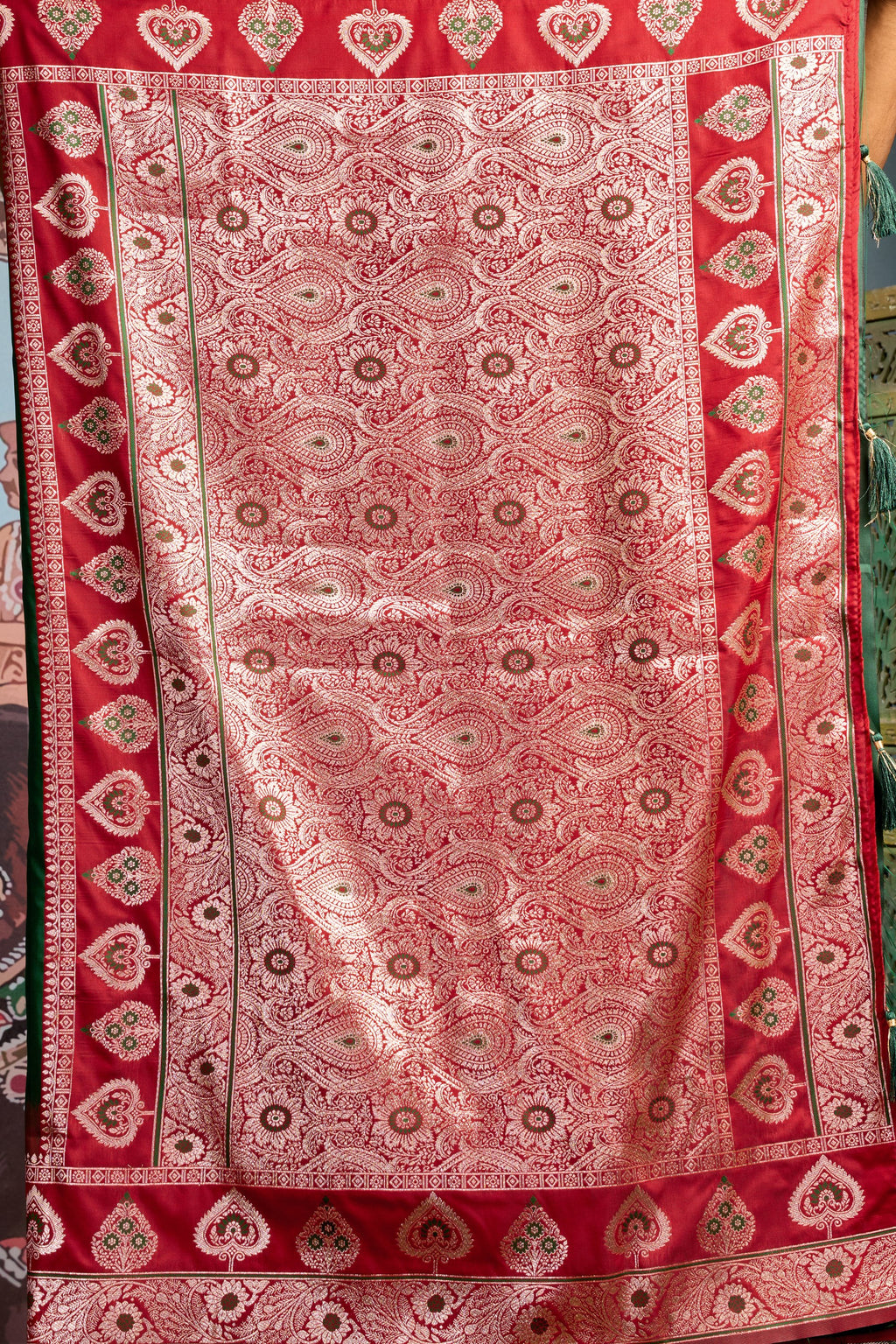 Tarana Saree - Emerald Green - Front Drape