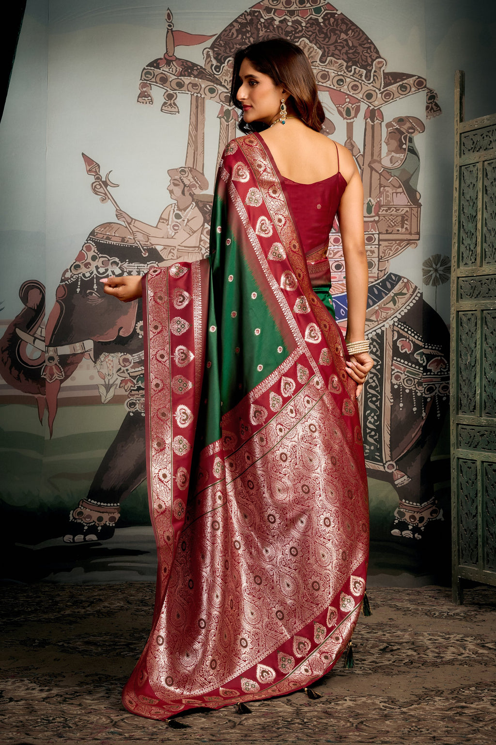 Tarana Saree - Emerald Green - Border Detail