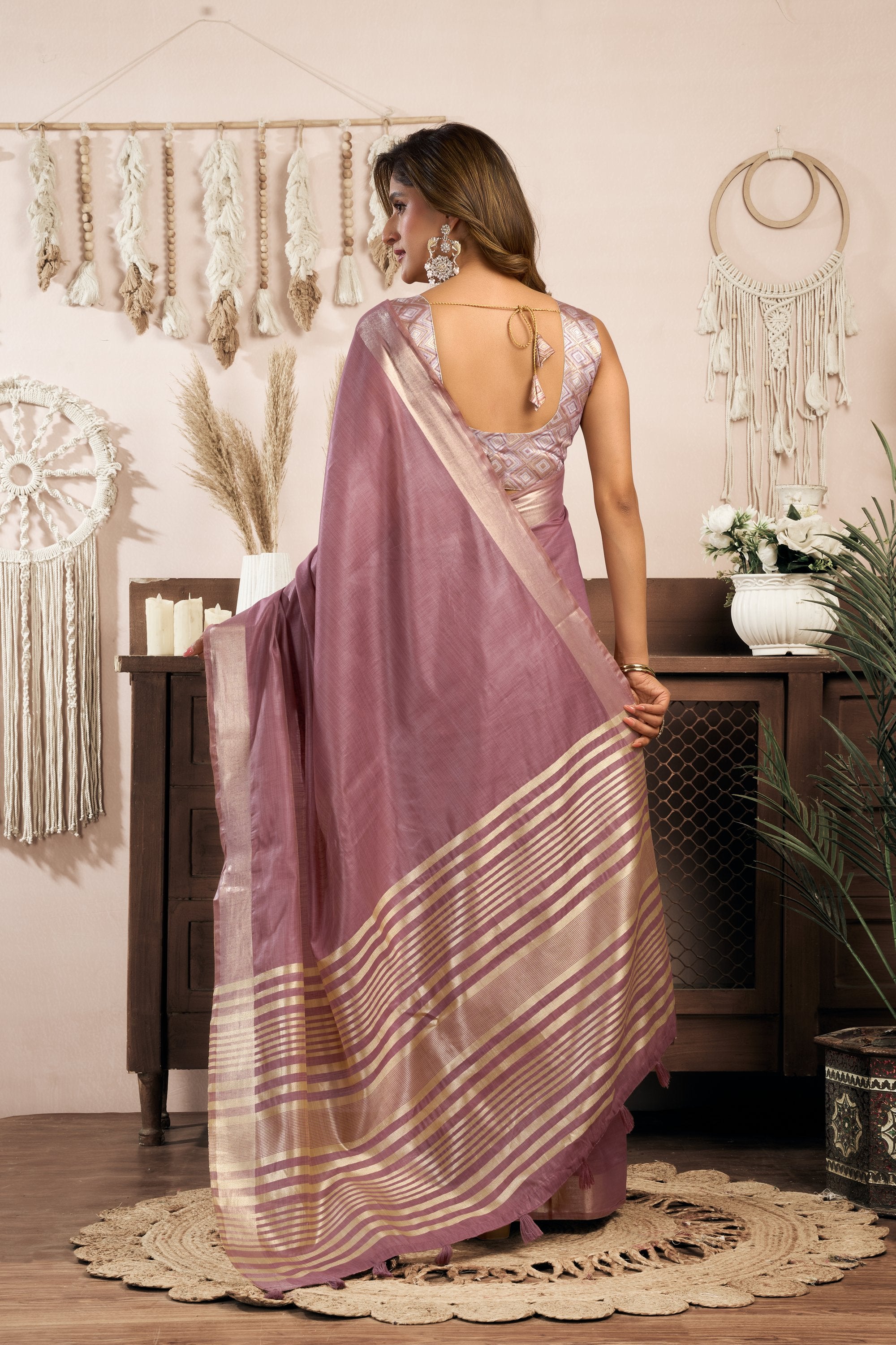 Vaibhavi Saree - Dusty Mauve - Pallu Detail