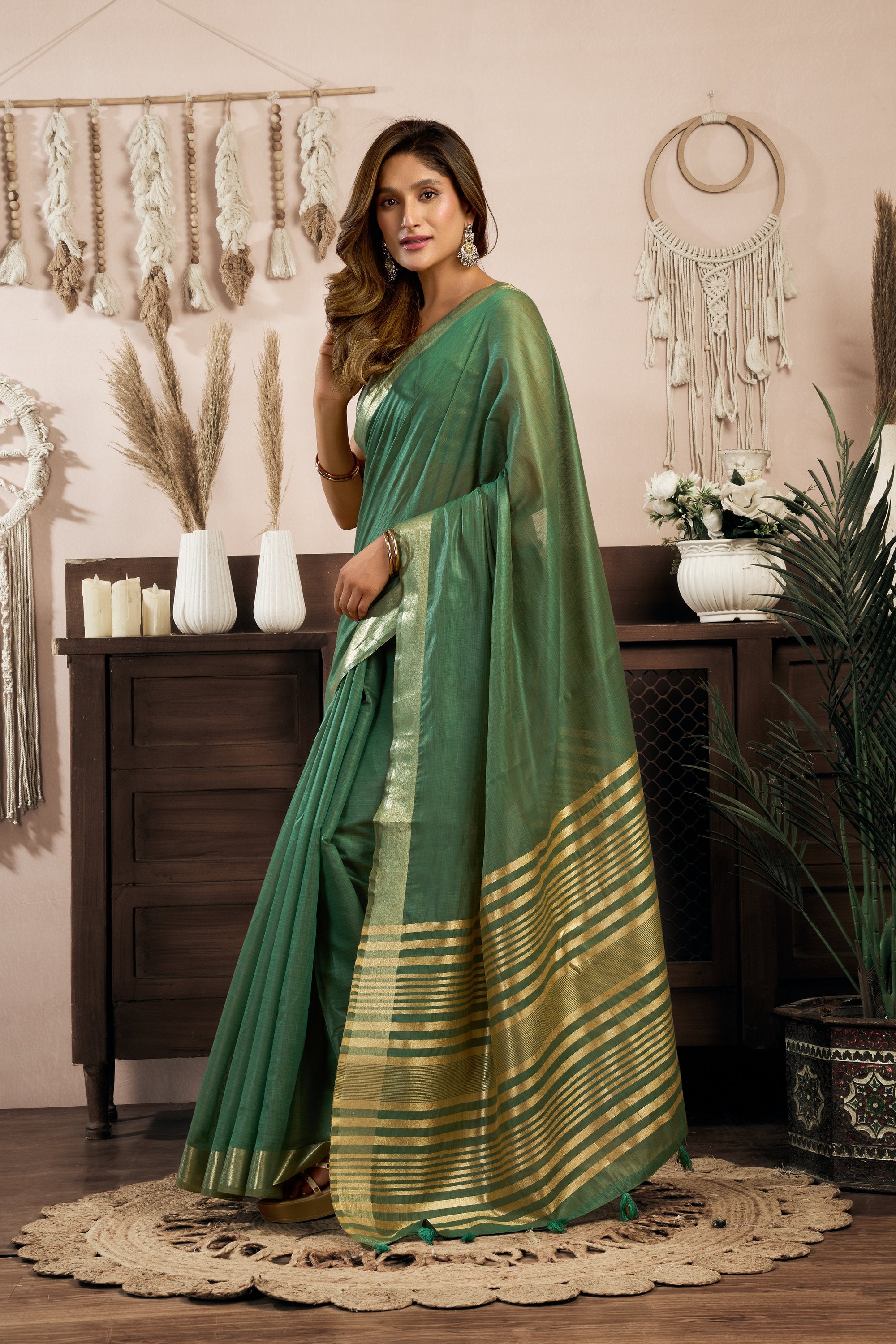 Vaibhavi Saree - Forest Green - Full View