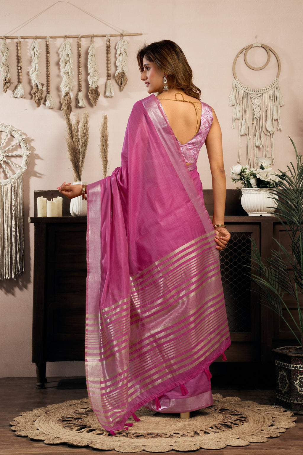 Vaibhavi Saree - Fuchsia Rose - Pallu Detail