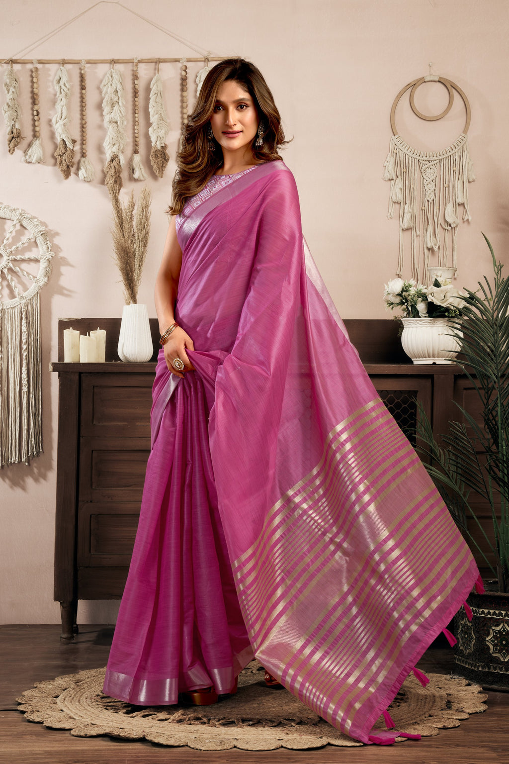 Vaibhavi Saree - Fuchsia Rose - Border Detail