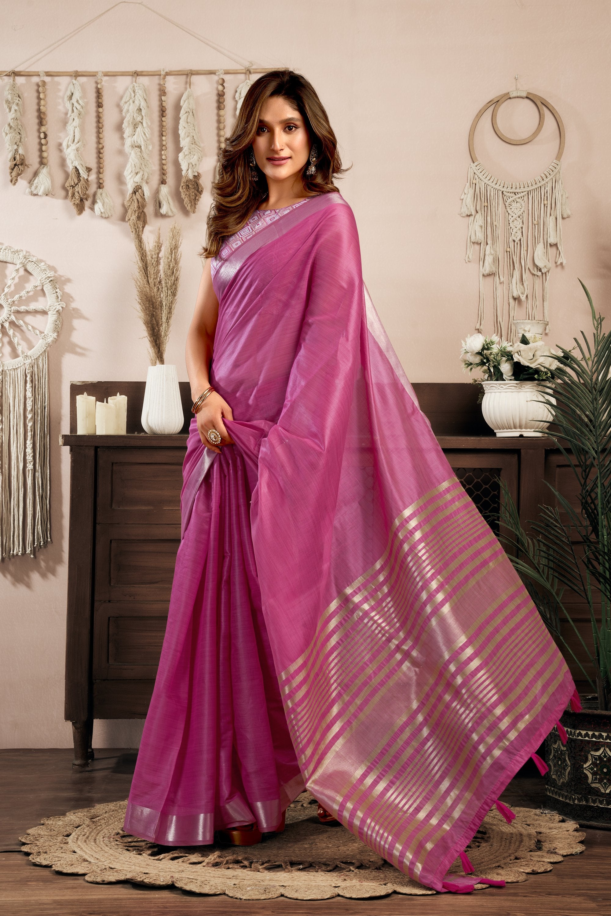 Vaibhavi Saree - Fuchsia Rose - Border Detail