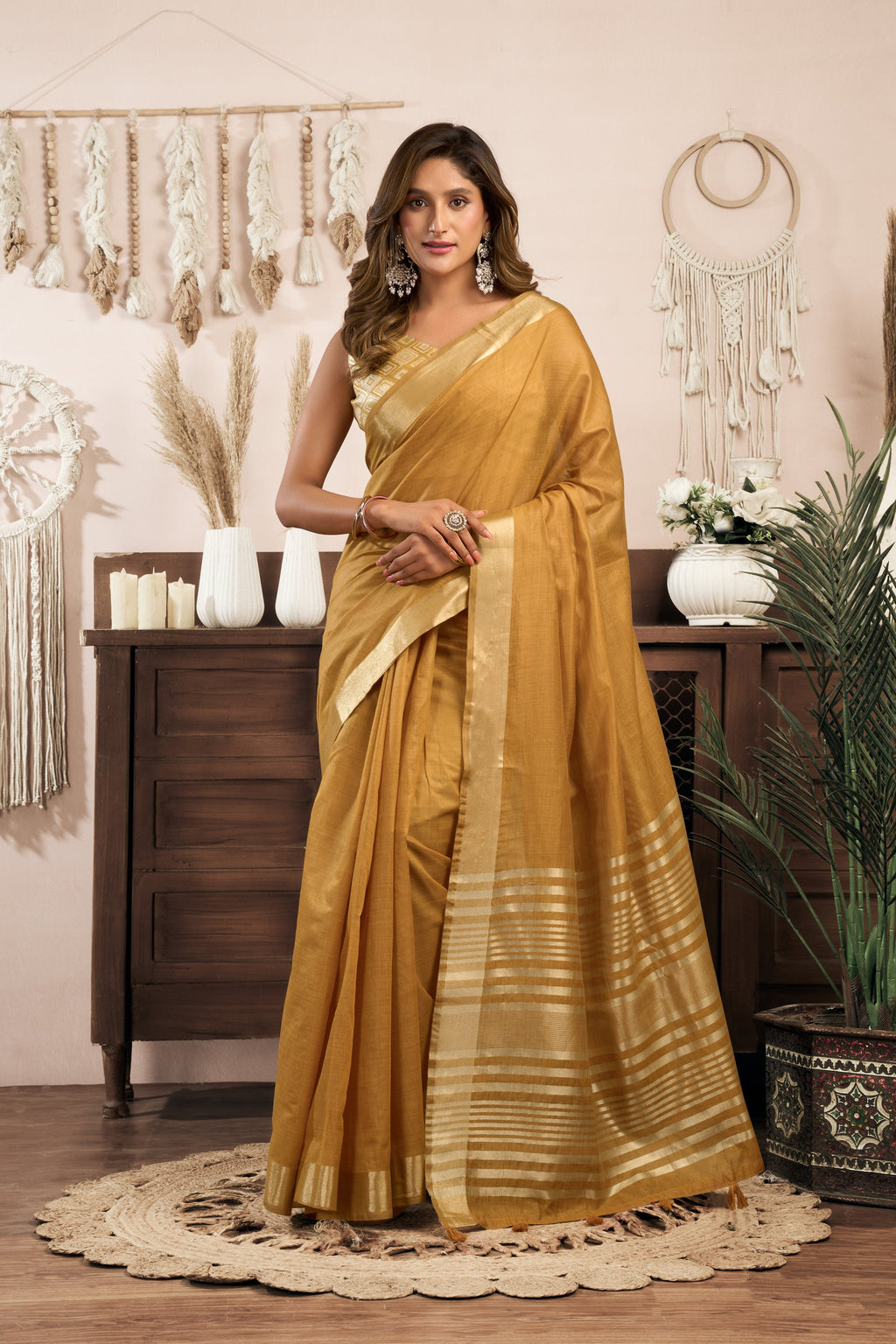 Vaibhavi Saree - Honey Gold - Front Drape