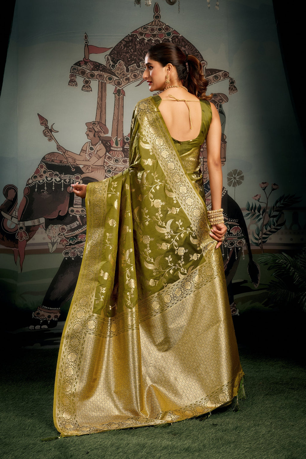 Virasat Saree - Antique Olive - Border Detail