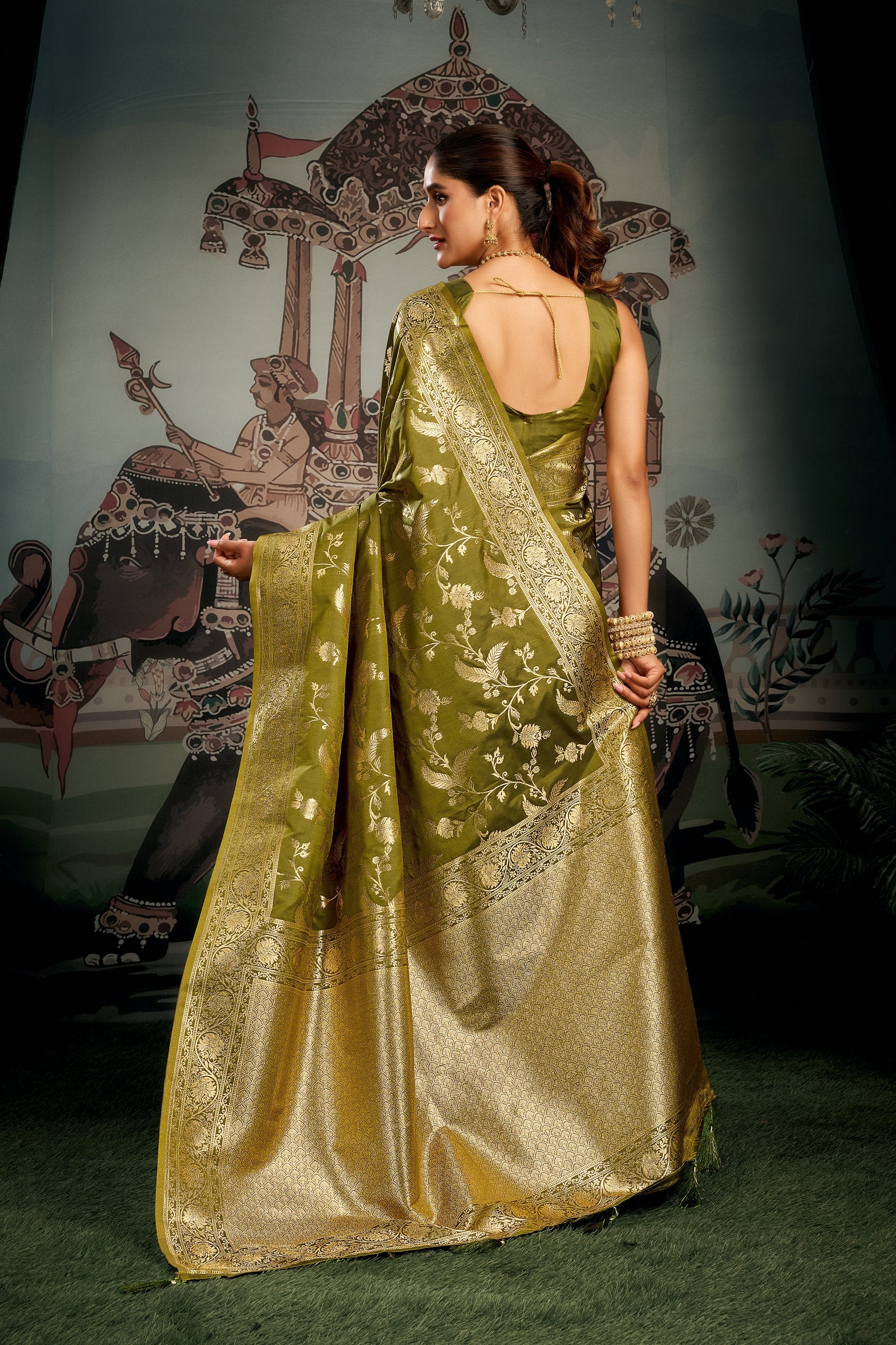 Virasat Saree - Antique Olive - Border Detail