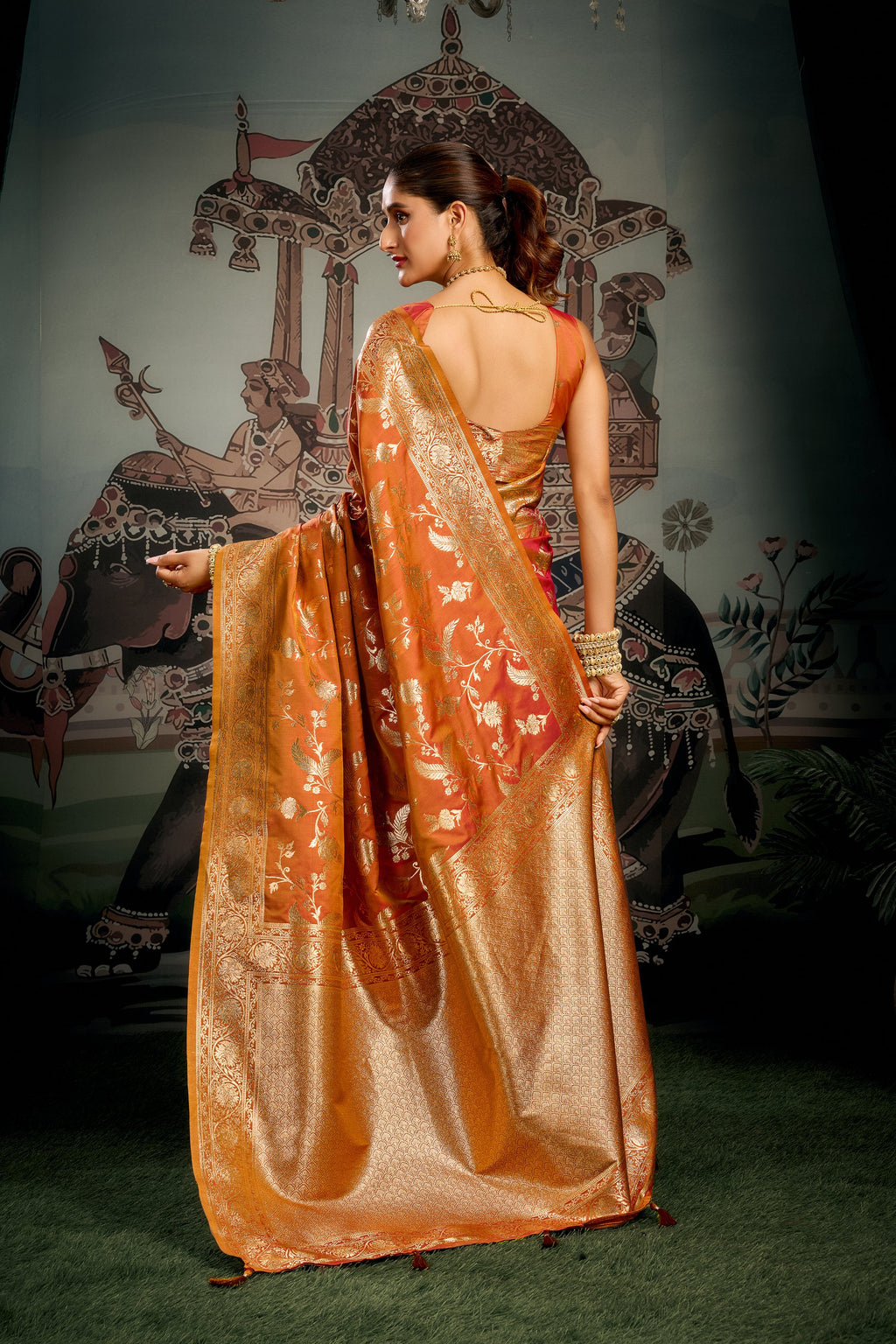 Virasat Saree - Copper Amber - Pallu Detail
