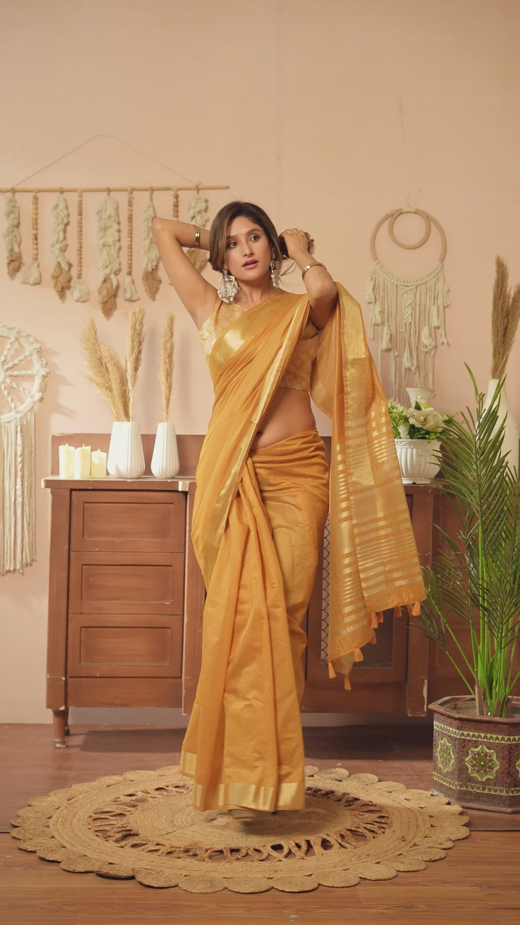 Vaibhavi Saree - Honey Gold