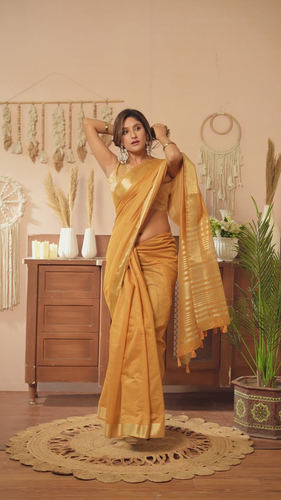 Vaibhavi Saree - Honey Gold