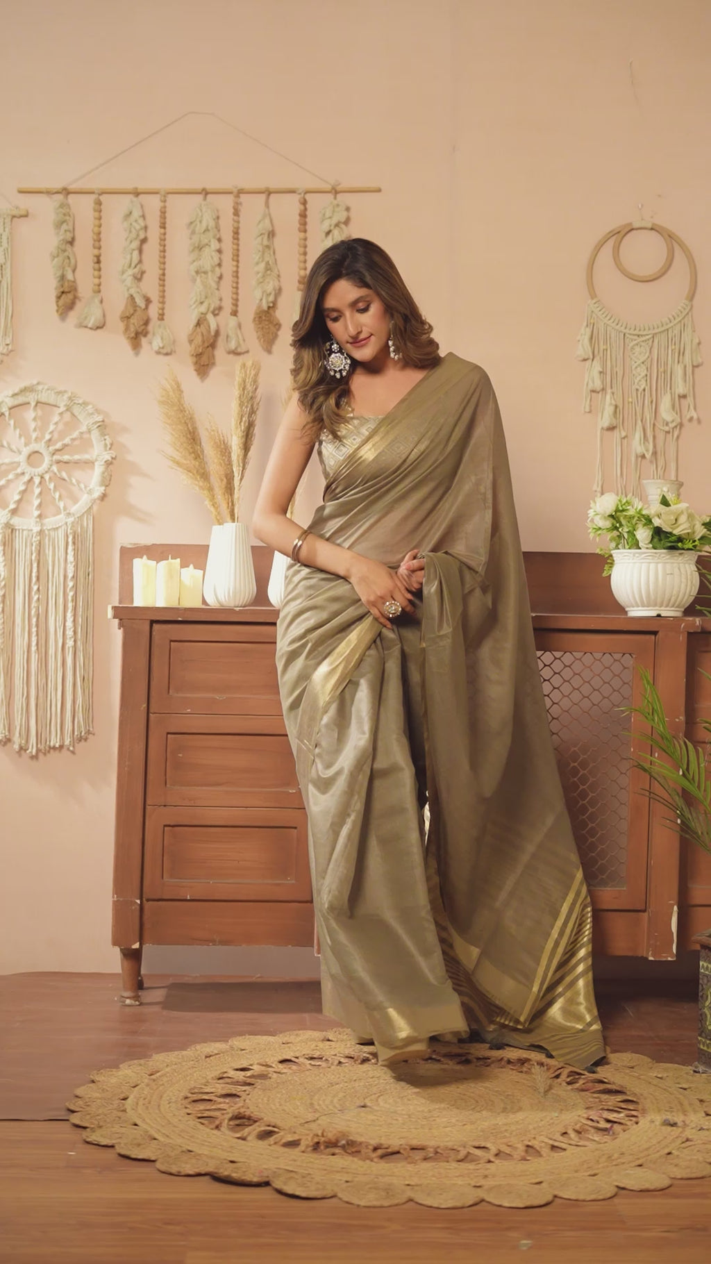 Vaibhavi Saree - Silver Sage